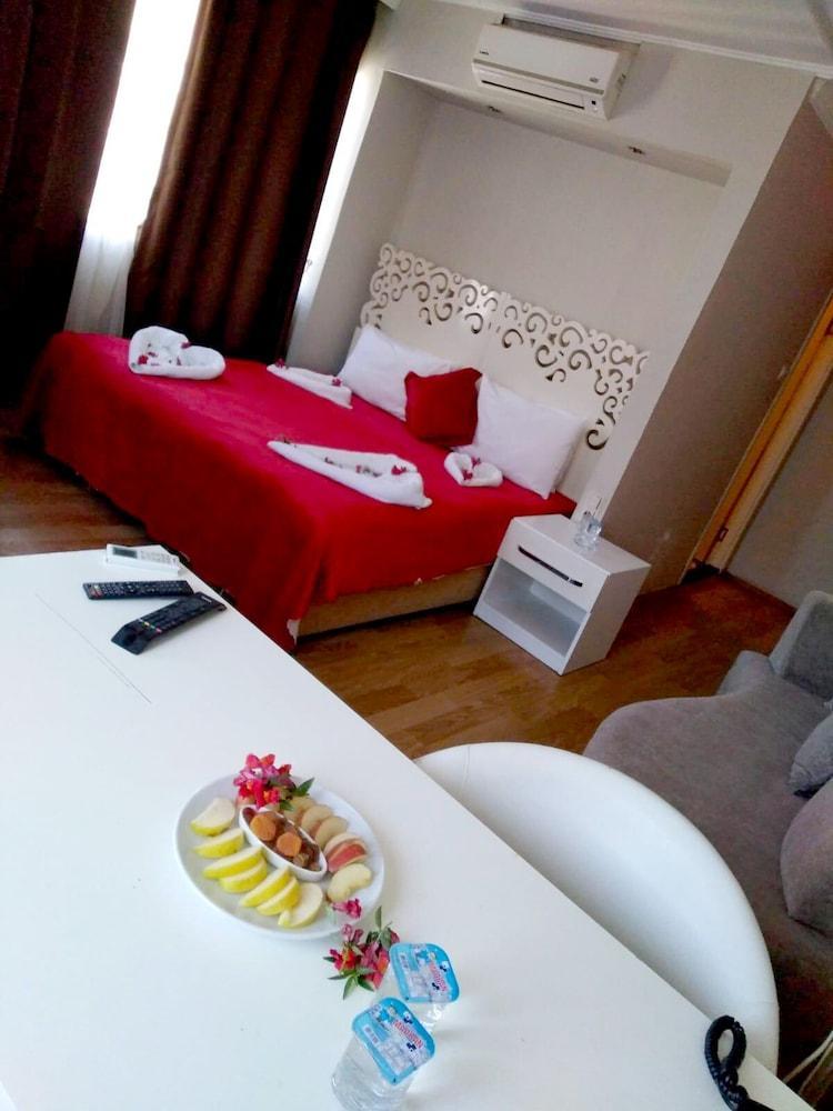 Wox Ew Hotel Izmir Exterior photo